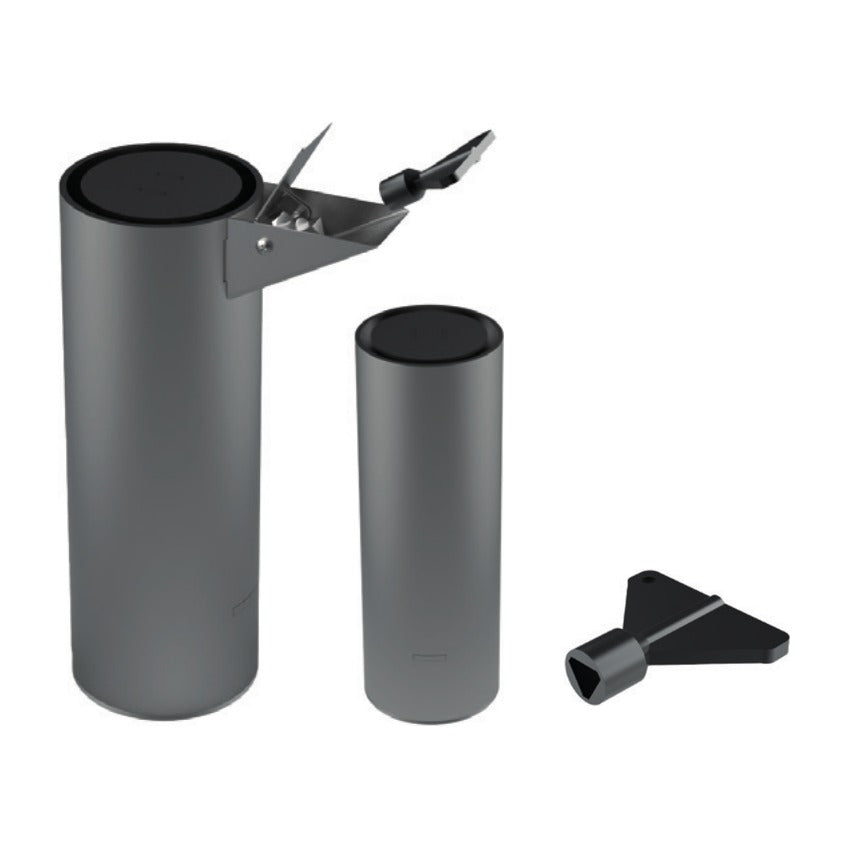 Kit d'amovibilité pour barrière de ville : fourreau à sceller, manchon et clé triangle
