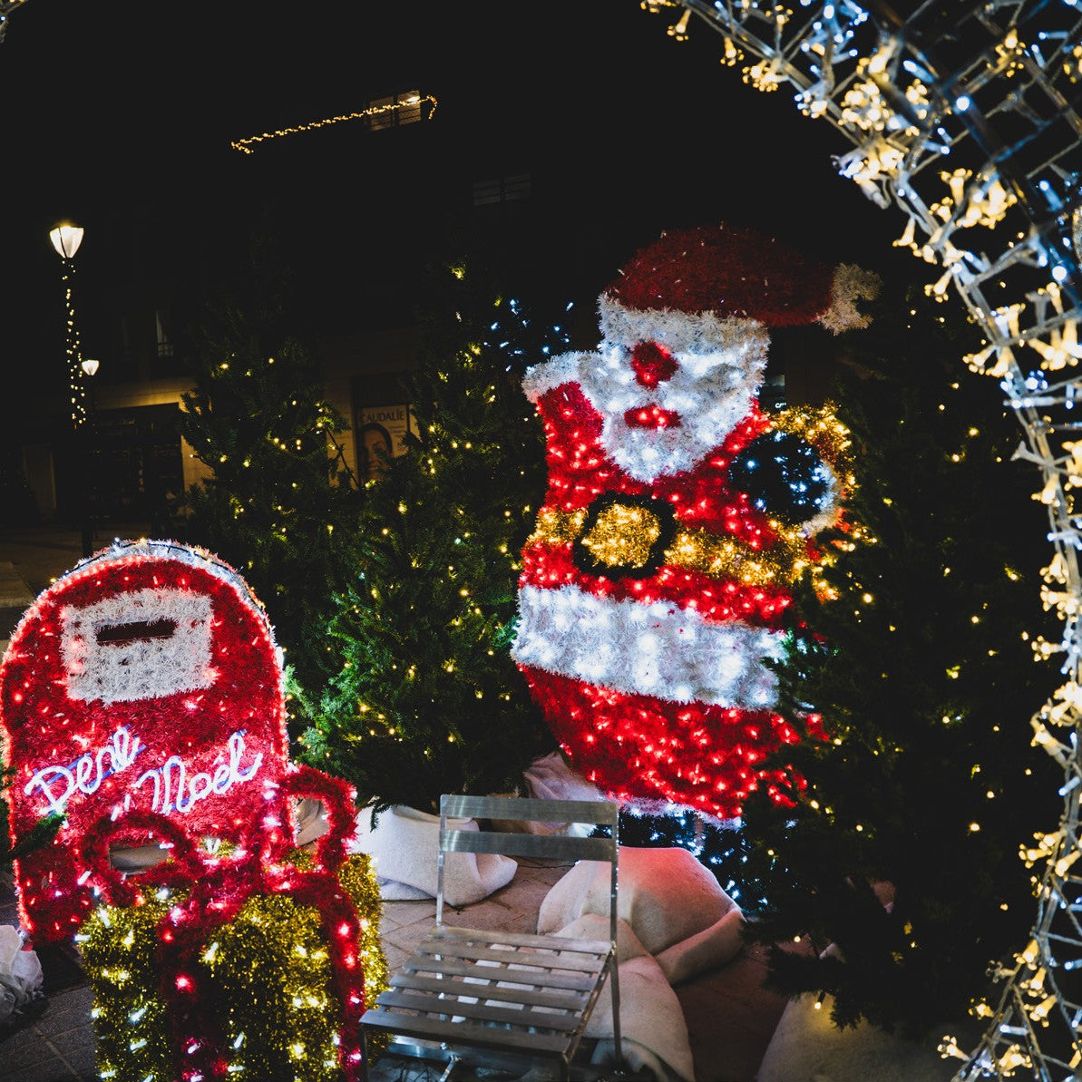 Père Noël, décor lumineux 3D à poser Image secondaire du produit