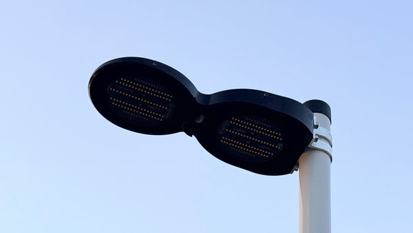 Lumy Guardian — éclairage solaire intelligent de passage piéton