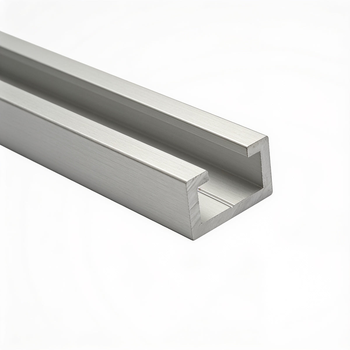 Rail aluminium M10